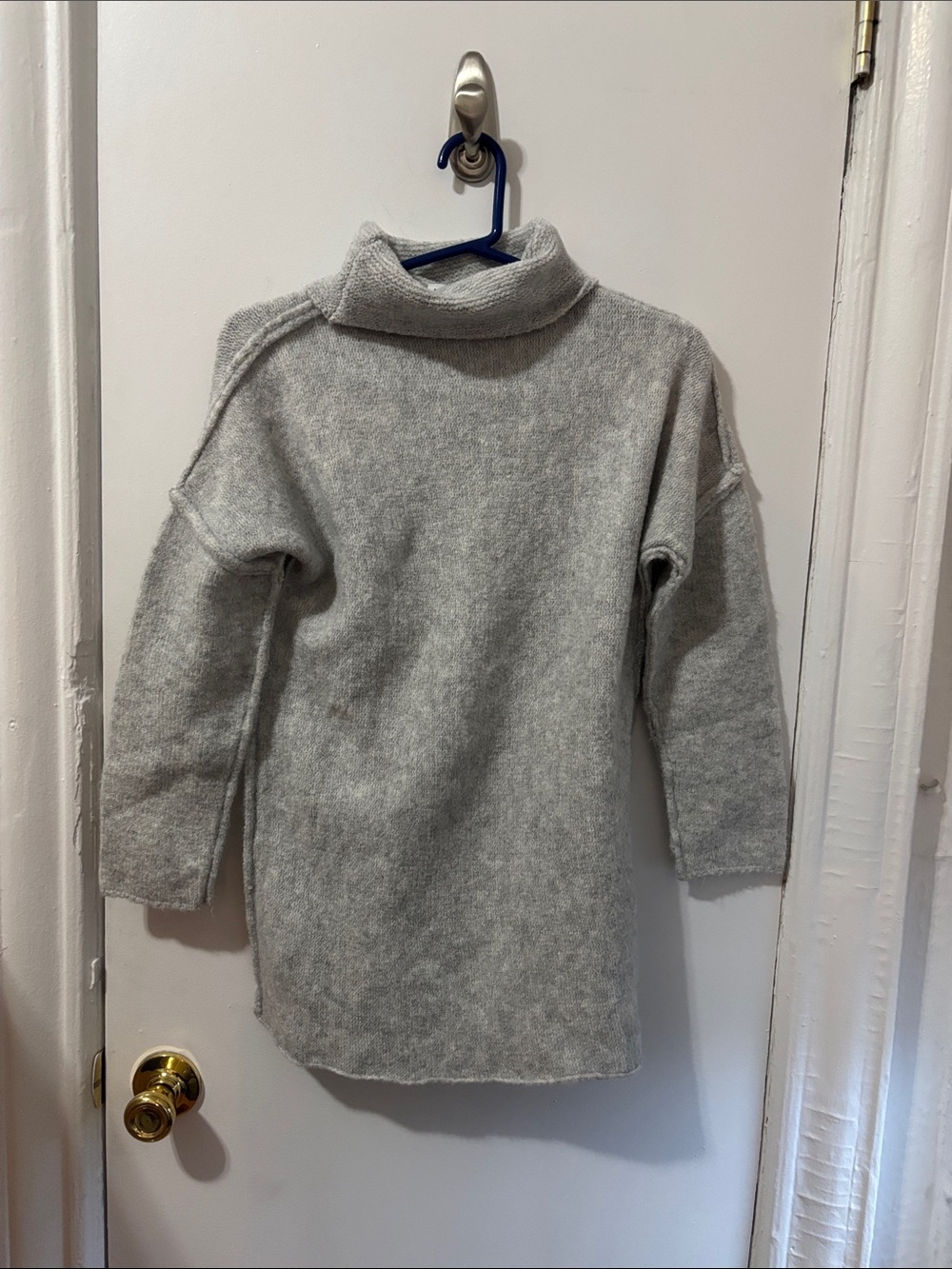 Cozy Women's Light Gray Turtleneck Sweater